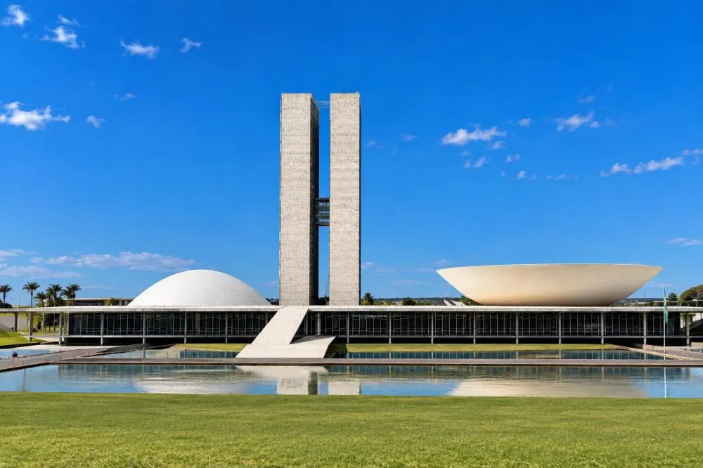Direita amplia força no Congresso e chega a 2027 com vantagem nas votações