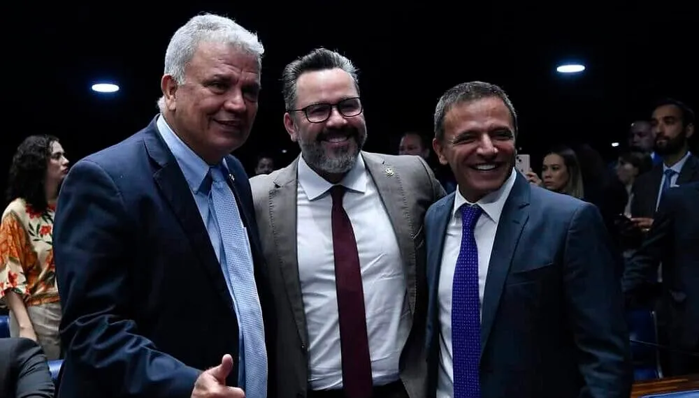 Fim da escala 6x1: veja quem votou a favor e quem não participou da votação no Senado pelo Acre