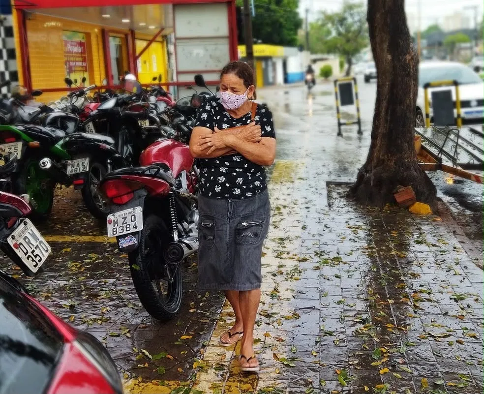 Onda polar derruba temperaturas no Acre; Rio Branco deve ter máxima de 27°C
