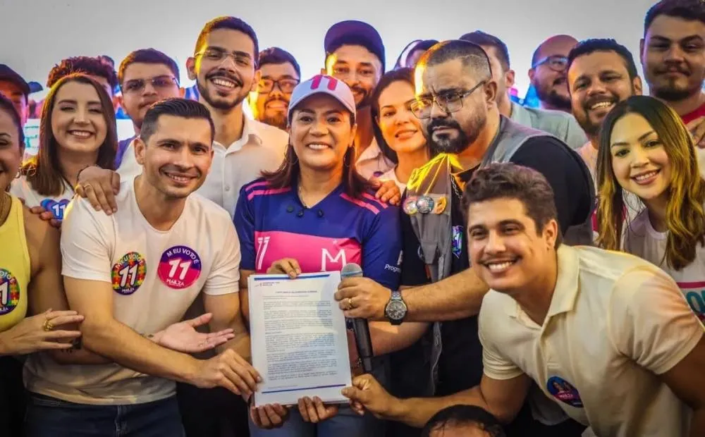 Mailza e Afonso Fernandes se reúnem com jovens para debater oportunidades