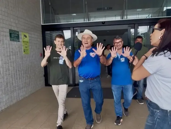 No Juruá, Velloso acompanha Bocalom e Adonis em agendas com comerciantes e lideranças