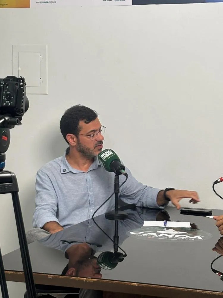 Thor Dantas critica merenda escolar e promete recompor salário de professores